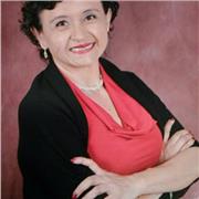 Profesora de Inglés apoya a estudiantes para reforzar y nivelar el idioma